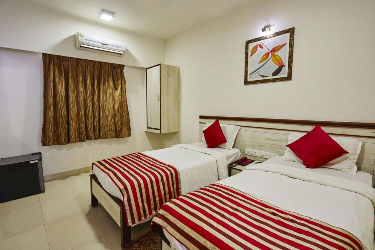 Hotel Crystal Mumbai Dış mekan fotoğraf